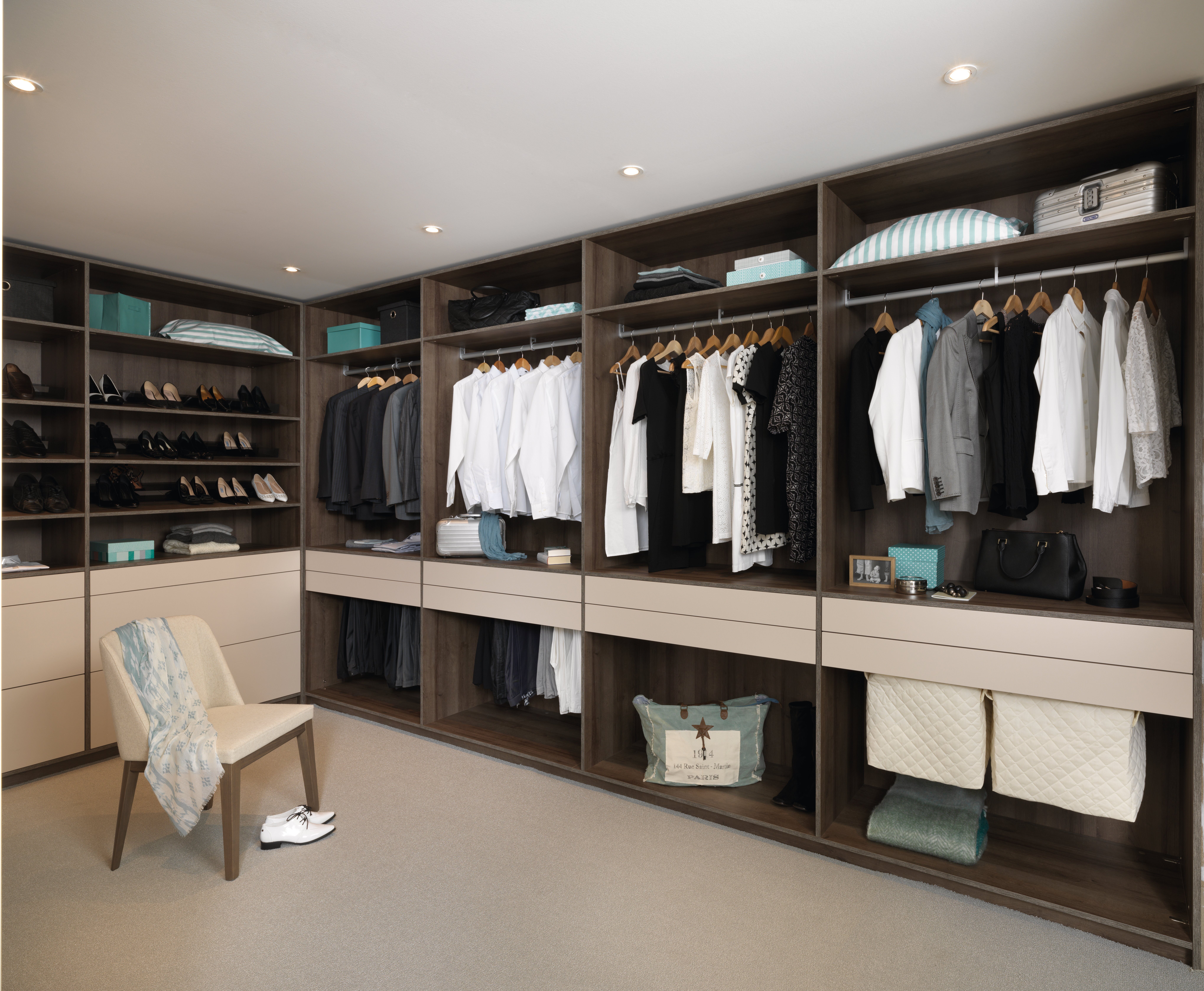 How to Choose the Right Wardrobe For Your Bedroom